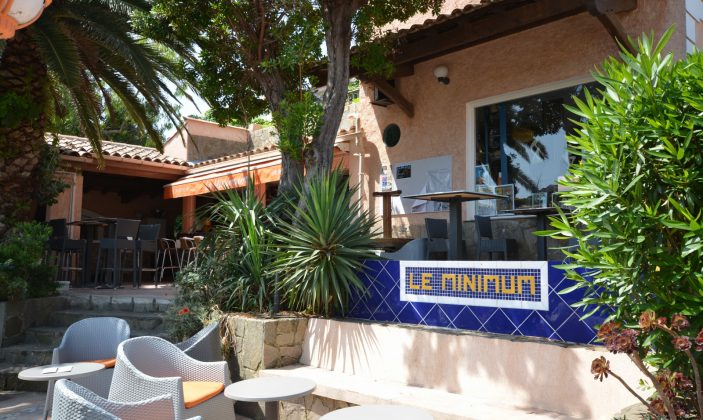 Restaurant Le Minimum ile du Levant